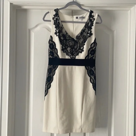 Jennifer Lopez Dresses | Salejennifer Lopez Black Lace And Cream Dress | Color: Black/Cream | Size: 6 | Pm-56799799's Closet Jennifer Lopez Dresses | Salejennifer Lopez Black Lace And Cream Dress | Color: Black/Cream | Size: 6 | Pm-56799799's Closet